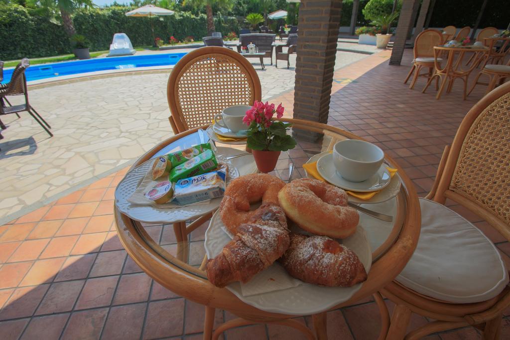 بوسكوريليه Hotel La Fenice المظهر الخارجي الصورة